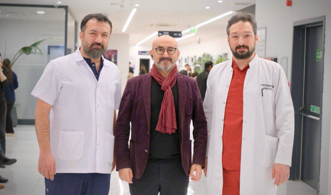 Uzmanlar meme kanserinde erken tanının önemine vurgu yaptı. Yeni lezyonların